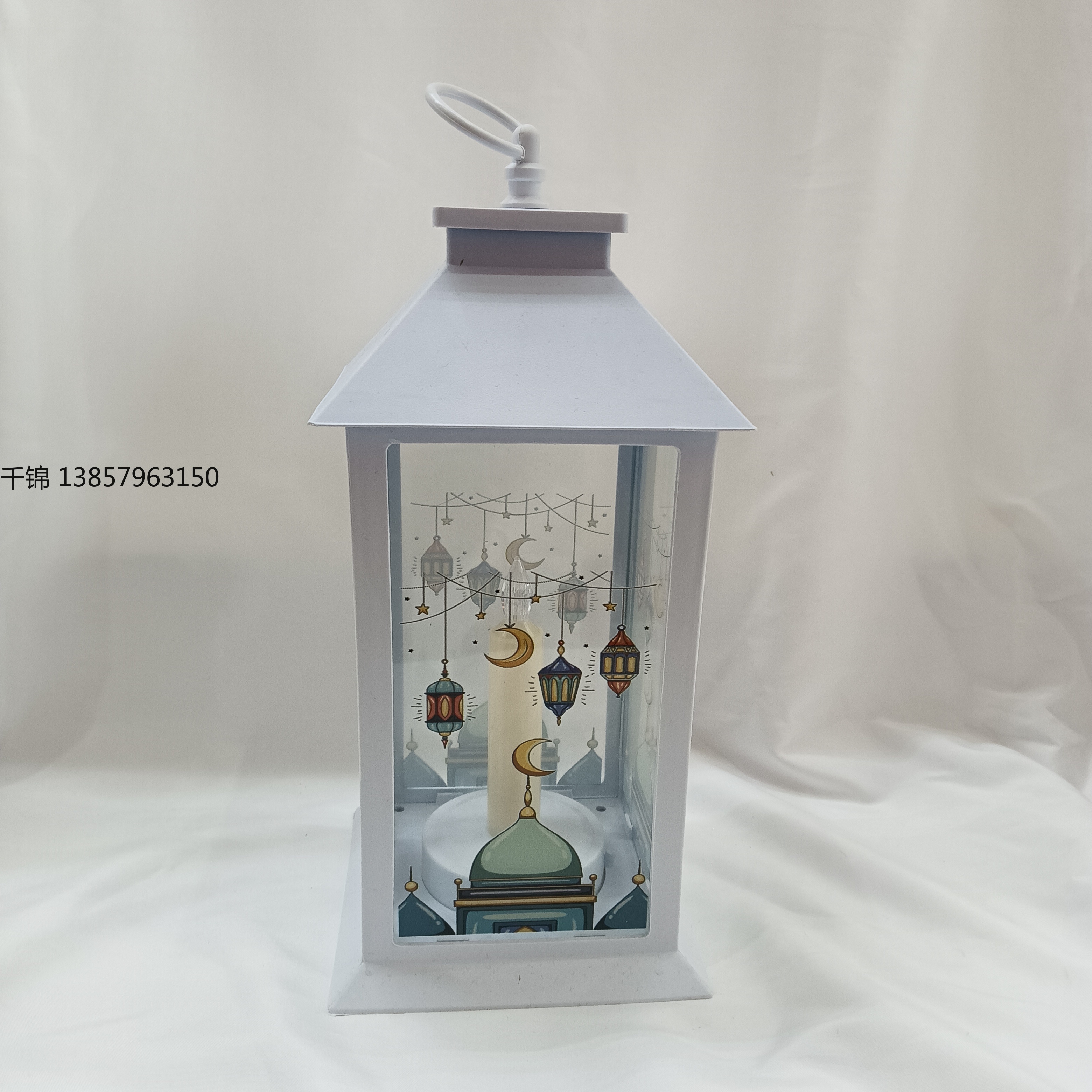 Cross-border exclusive hollowed-out wind lanterns for Ramadan decoration, LED transparent four-corner Ramadan pattern plastic lanterns wholesale