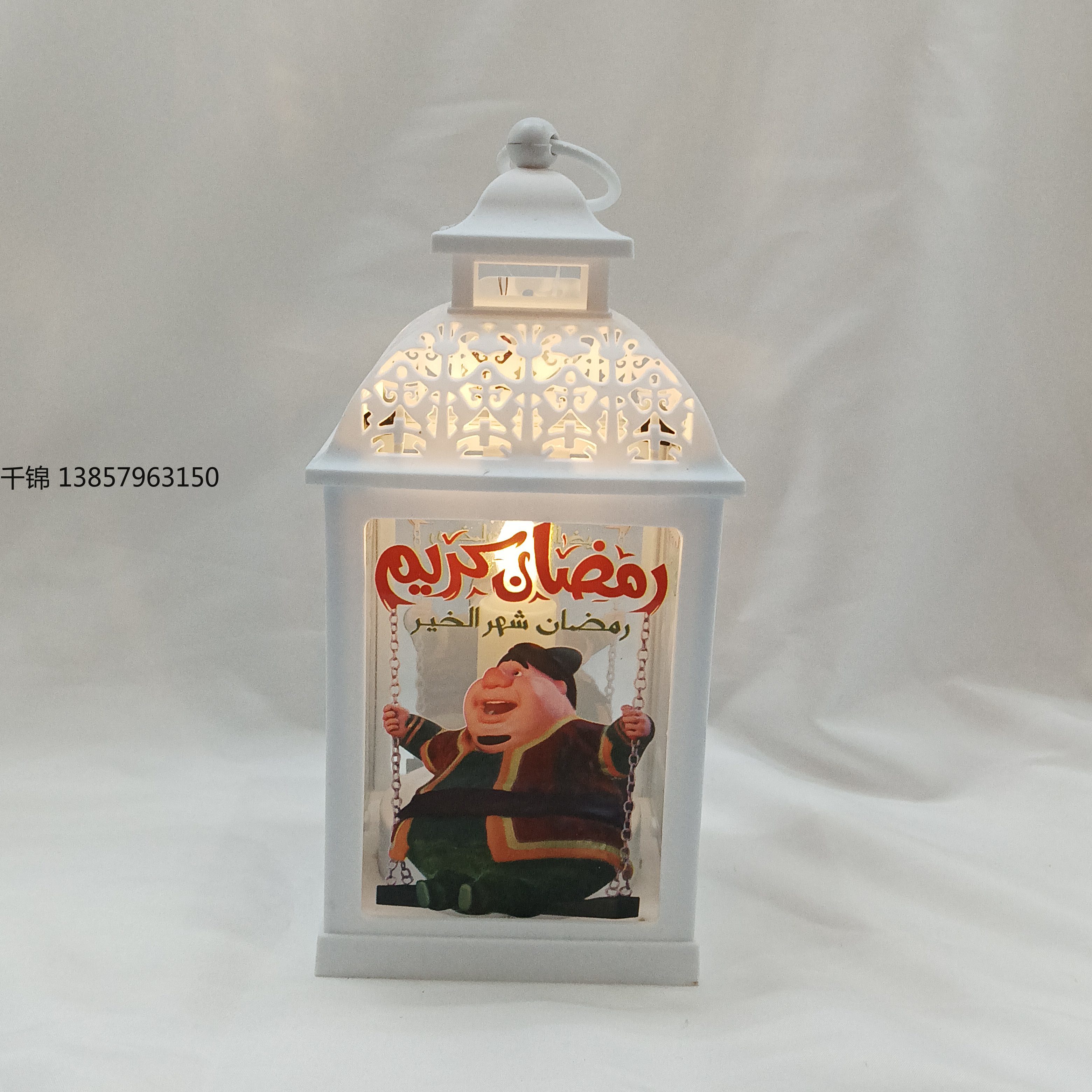 Wholesale of cross-border exclusive hollowed-out wind lanterns for Ramadan decoration, LED transparent four-corner Ramadan pattern mirror plastic lanterns details Picture