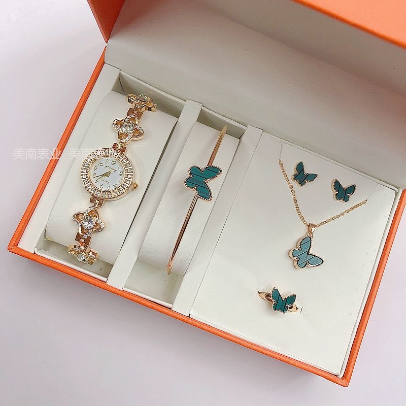Transfronterizo moda pequeña pulsera reloj mujer caja de regalo con mariposa joyería reloj de regalo Item Picture