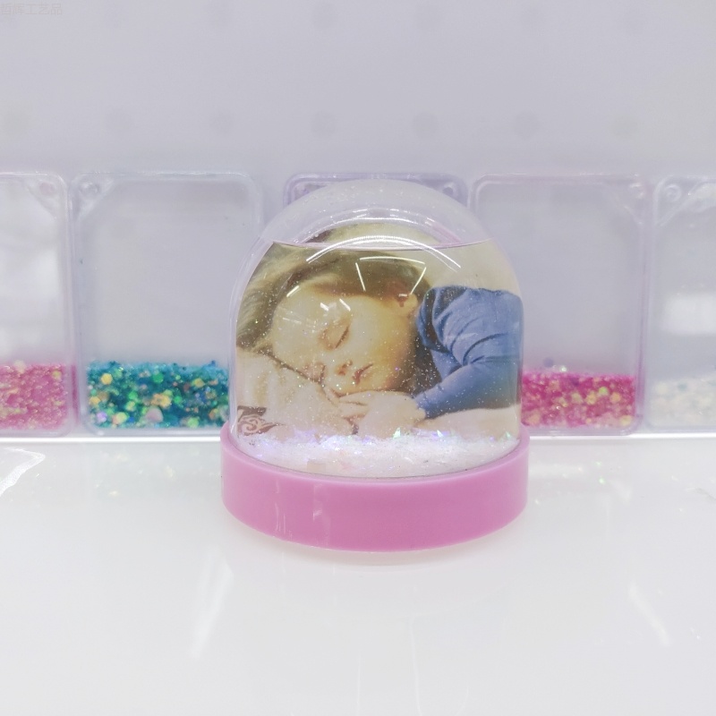 迷你小水球相框 梦幻雪花球入水流沙水球 流沙亮片纪念品礼物礼品哲辉工艺品摆件家用摆件详情1