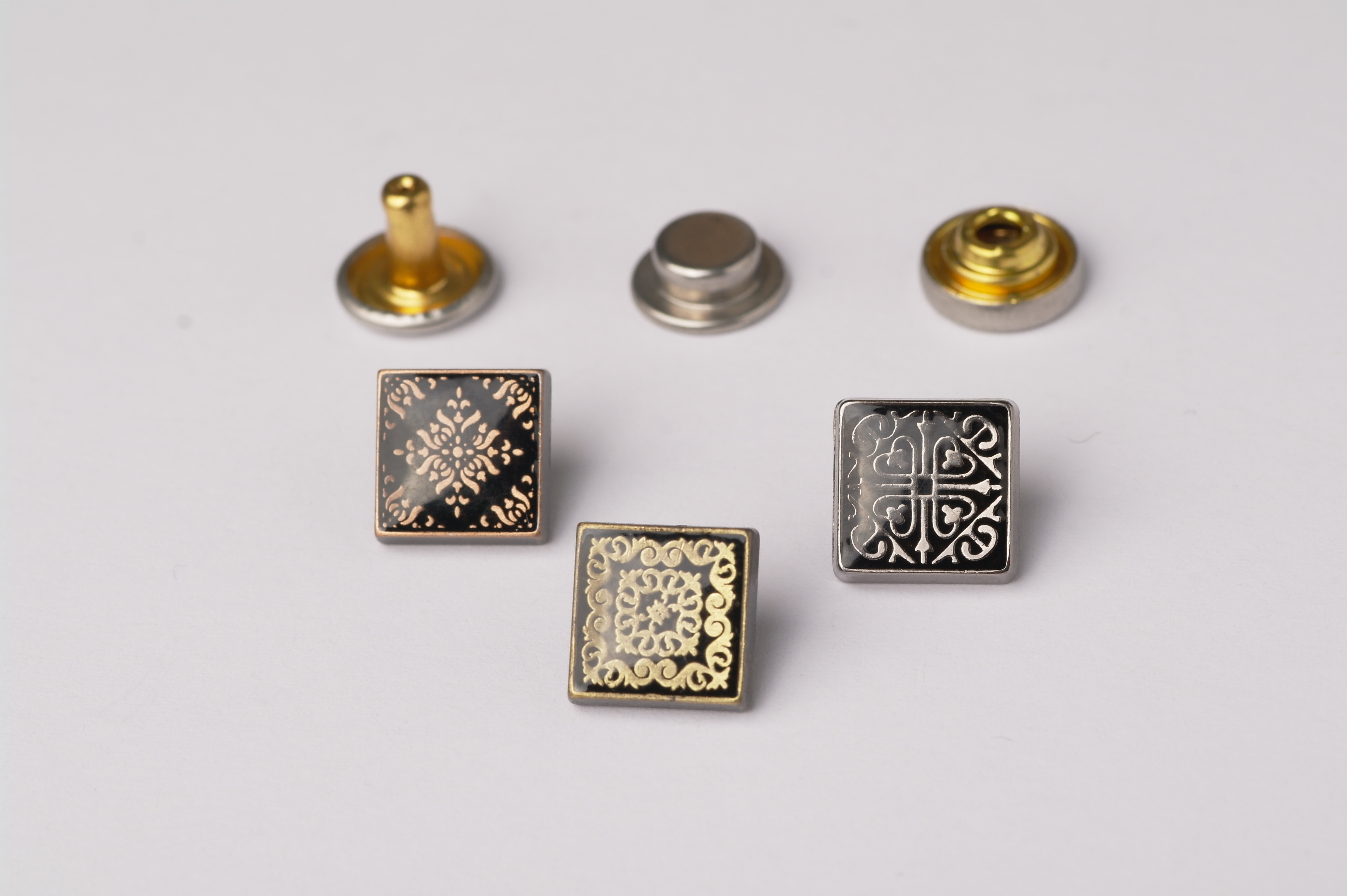 扣子辅料/纽扣/异性纽扣/四合扣/纽扣扣子白底实物图