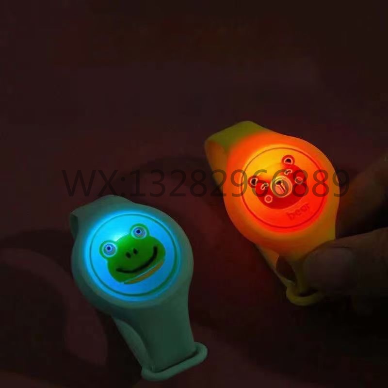 儿童手饰实物图