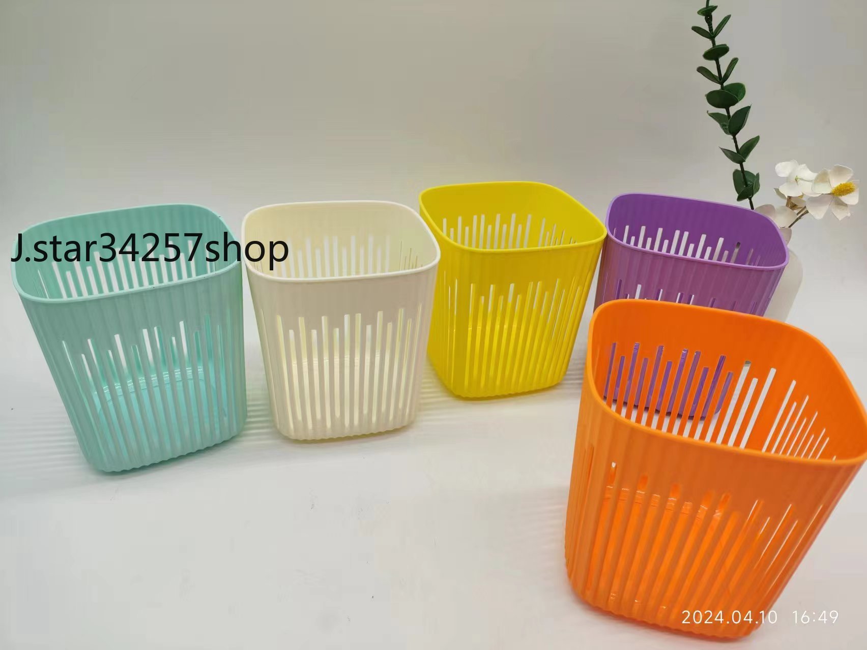 Storage box, office storage rack, stationery pen holder, multi-functional plastic pic 1