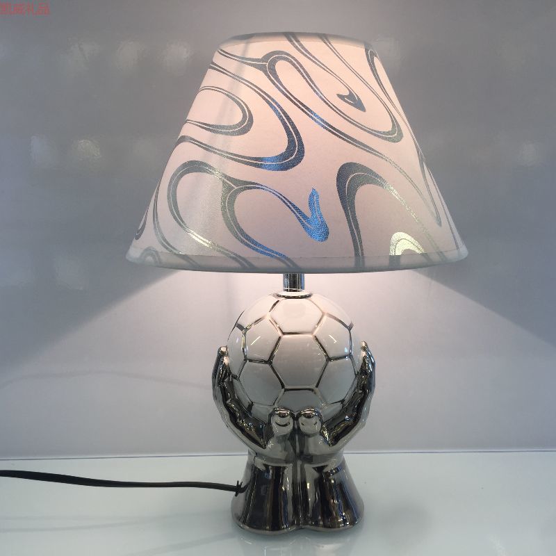 灯 台灯 床头灯 手捧球陶瓷床头装饰台灯