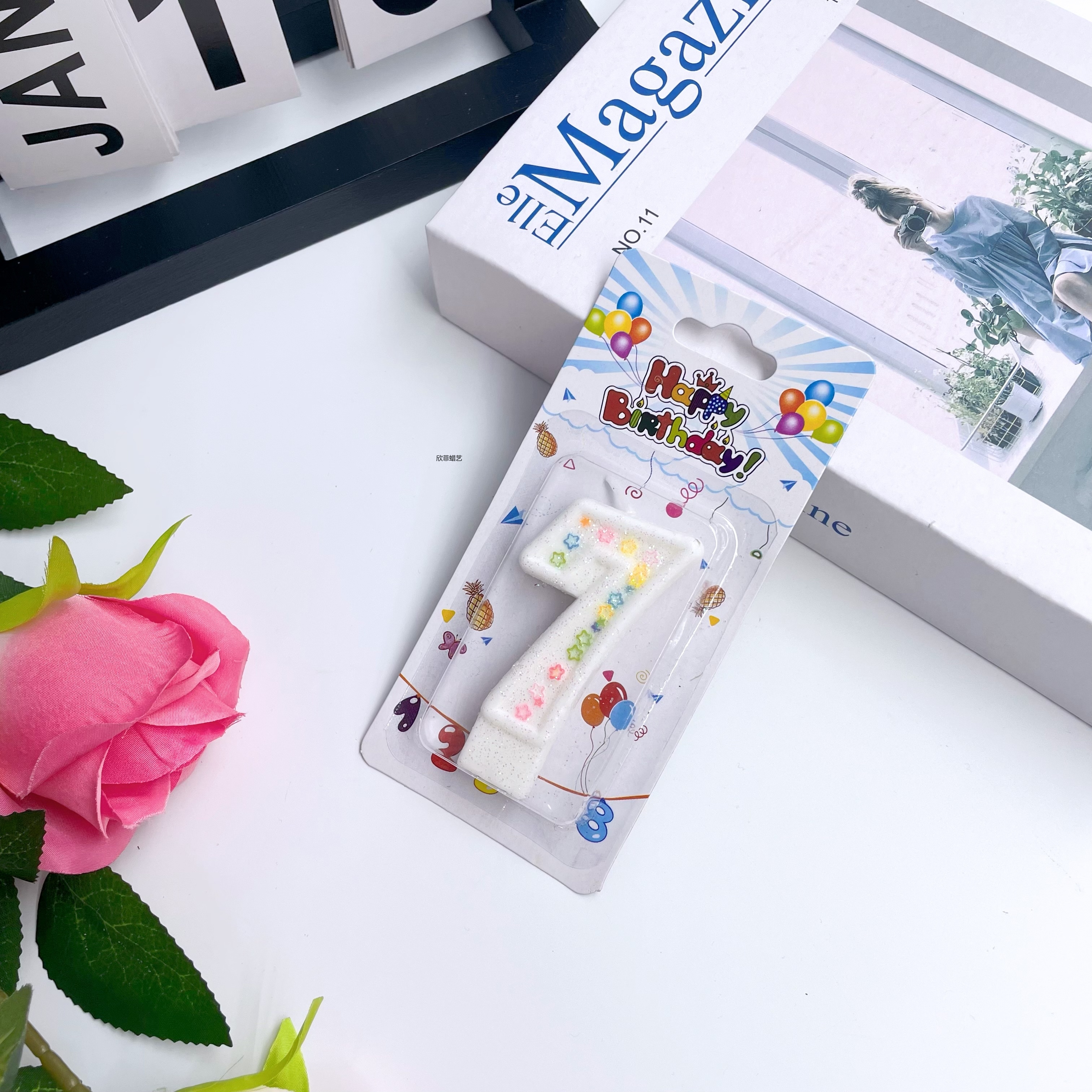 跨境创意闪粉亮片星星儿童生日数字蜡烛生日蛋糕派对聚会烘焙甜品台装饰摆件详情5