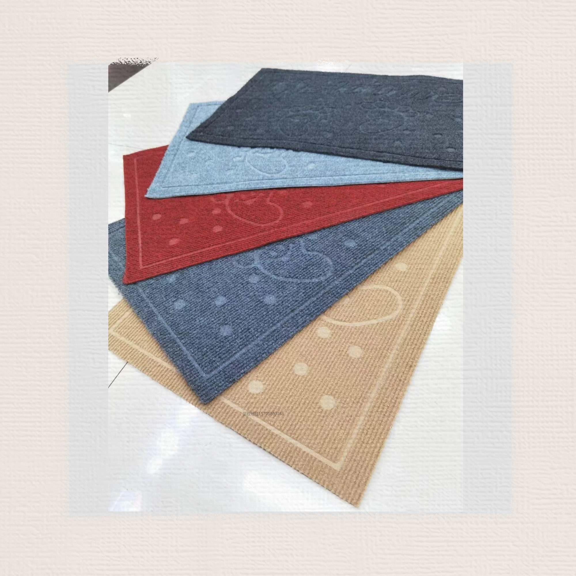 PVC single-striped embossed floor MATS, foot MATS, door MATS, anti-slip MATS, striped MATS, outdoor MATS, carpets, and balcony MATS come in multiple patterns and can be mixed. The size is 38*58CM, with 100 pieces per piece Specification drawing