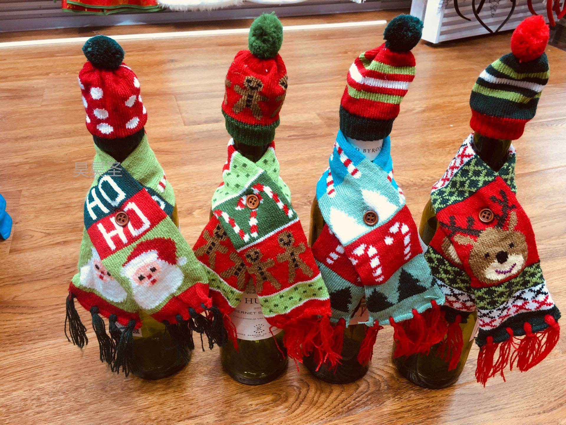 圣诞/圣诞节/聖誕節遊戲/圣诞球植绒/圣诞装饰白底实物图