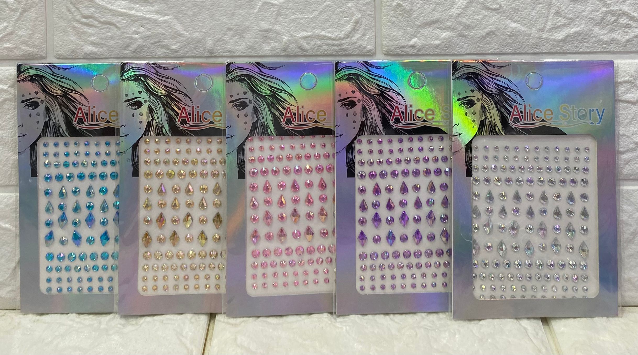 Facial makeup stickers, face stickers, eye drill stickers, shiny eye stickers, ball eye stickers, corner stickers, tear nevus acrylic drill stickers Item Picture