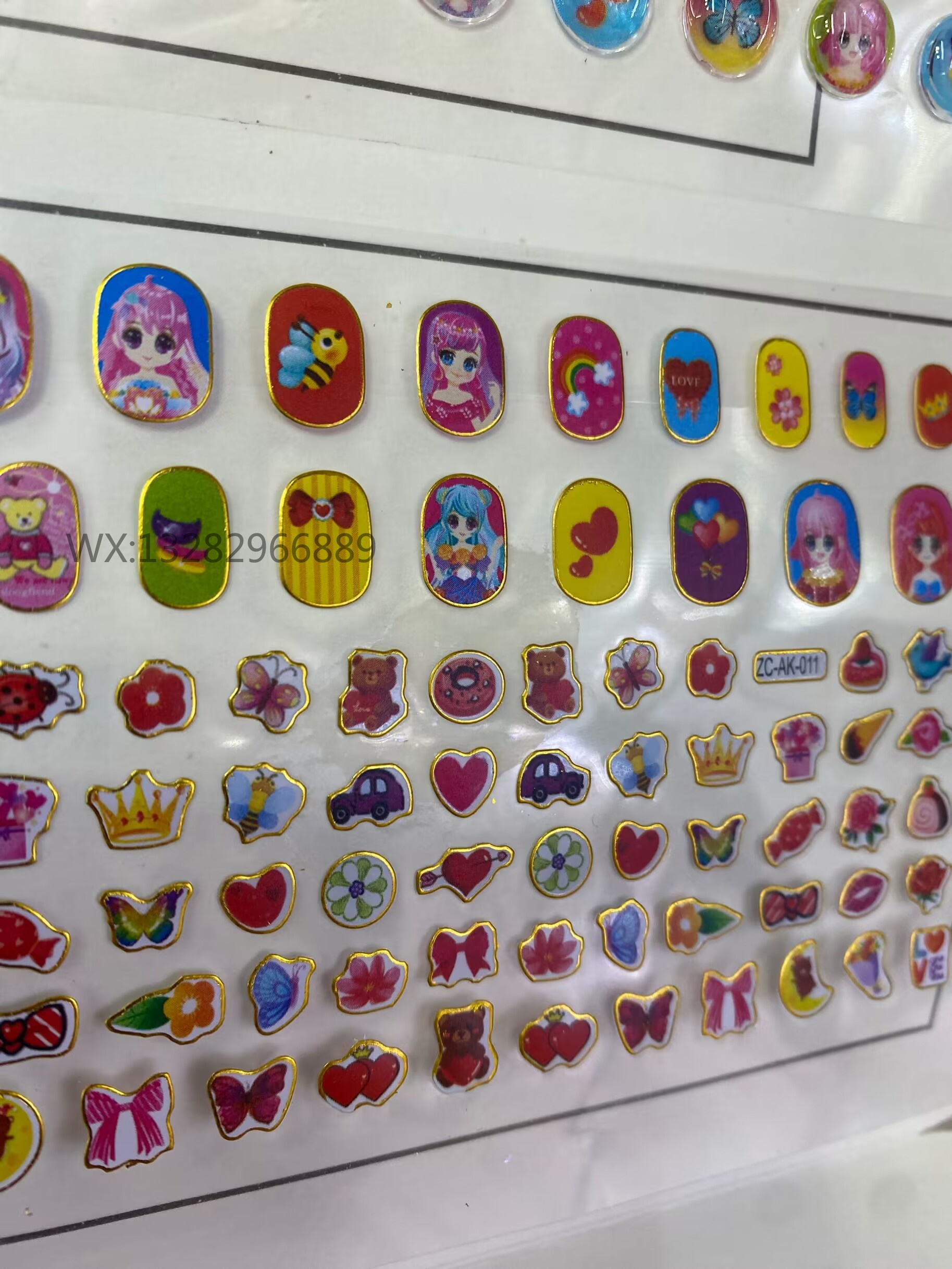 DIY Cartoon hand-held diamond nail art sticker set, children's ear stickers, nail stickers, pearl, kindergarten and primary school reward stickers Item Picture