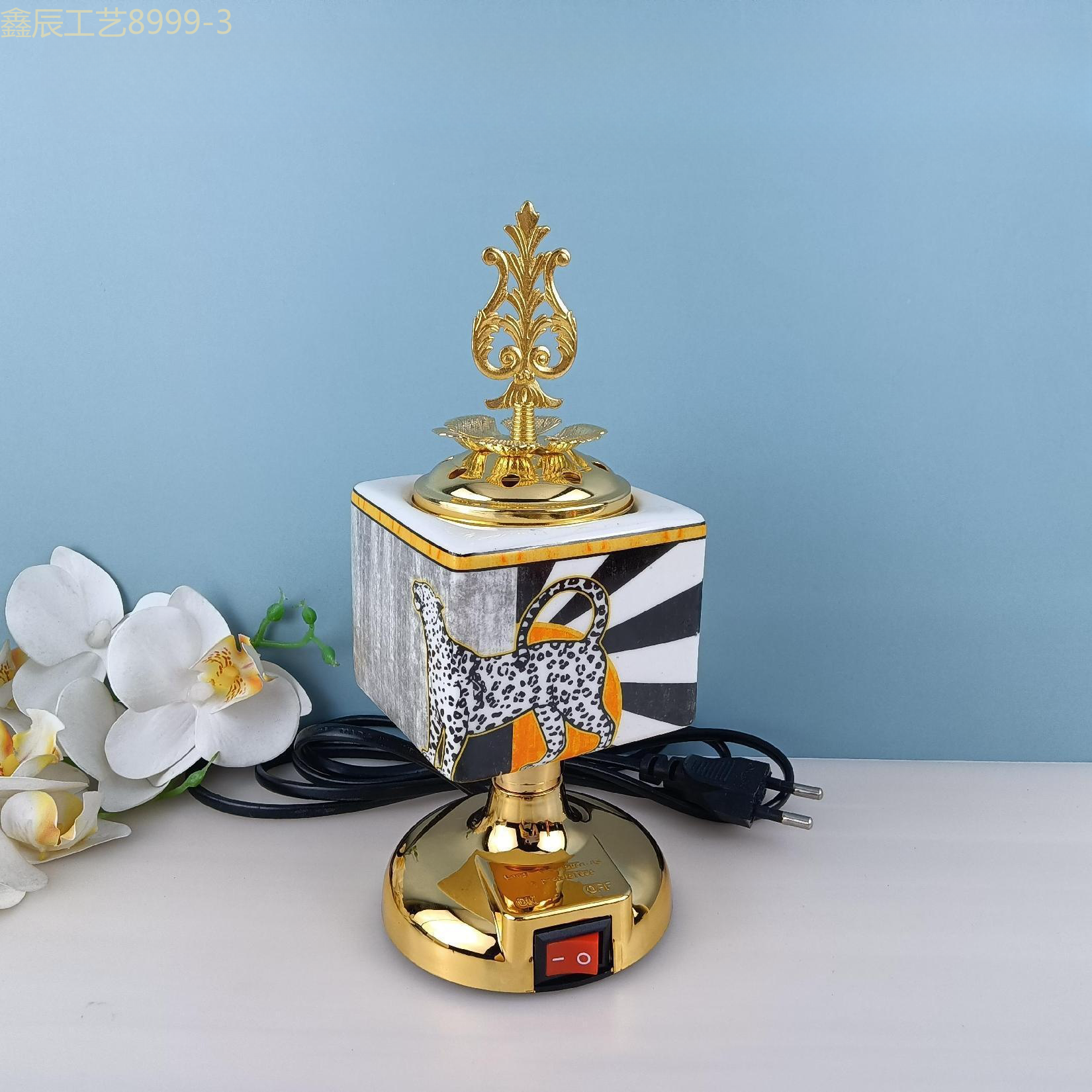 Cross-border new simple design sense six-sided ceramic pattern Middle East Electric Incense burner Muslim home decoration crafts electric incense burner details Picture