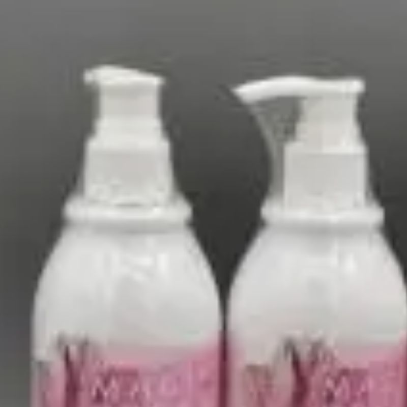 Multi-angle Shot Showing Bottle Construction Details