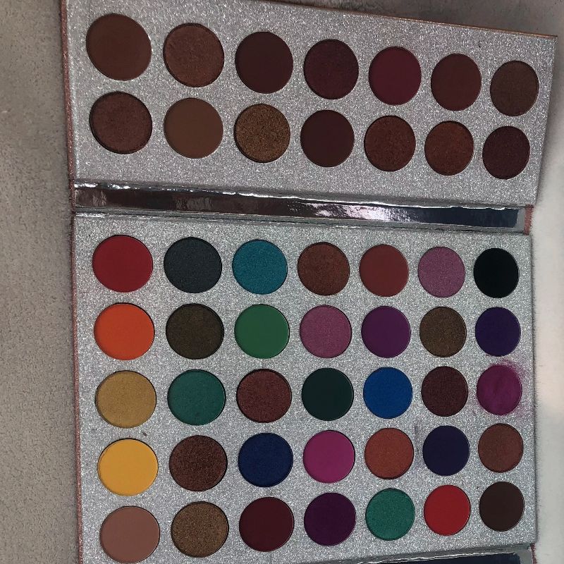 Dg63 Color Eyeshadow Silver Box Matte Bright Ground Color Smoky Eye European And American Makeup Tray details Picture