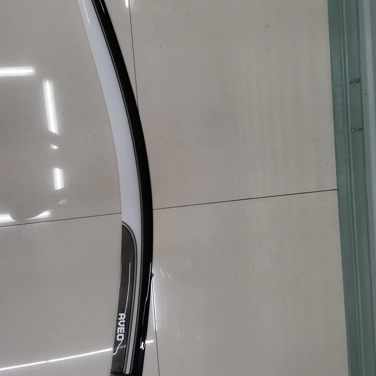 Specialized two-color rain shield, dedicated auto and motorcycle parts, professional production, original factory quality pic 1